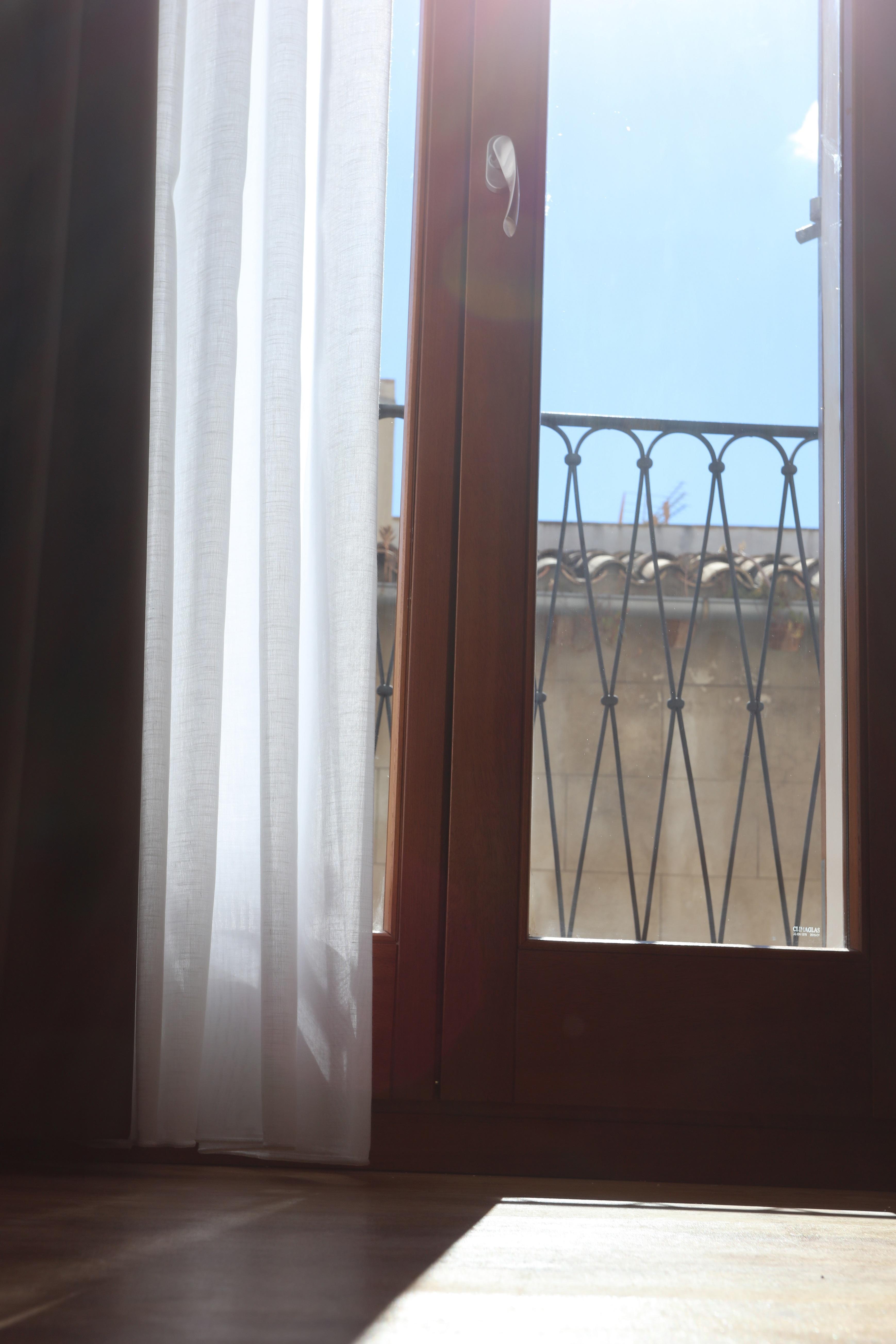 Bo Hotel Palma Exterior foto The window of a room in Barcelona, Spain.